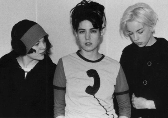 Bikini Kill reprograma su regreso