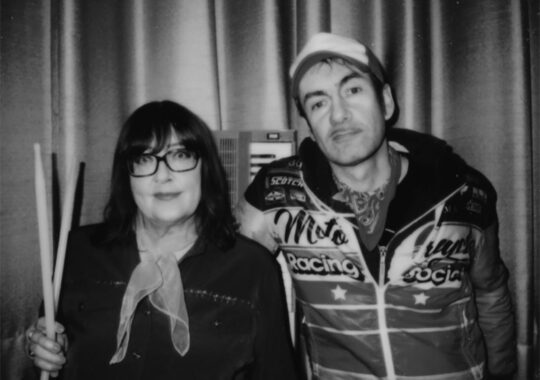 Muere la anti-diva, Françoise Cactus, voz y batería de Stereo Total