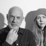 Brian Eno y Beatie Wolfe lanzan dos álbumes en colaboración