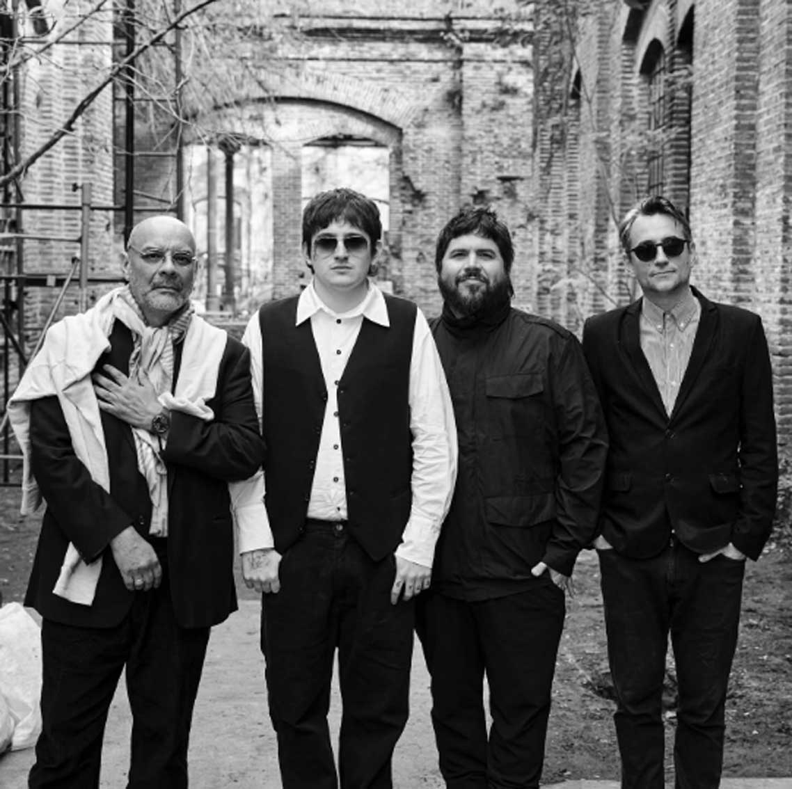 Santiago Motorizado estrena clip de ‘No me trates mal’, protagonizado por Dillom