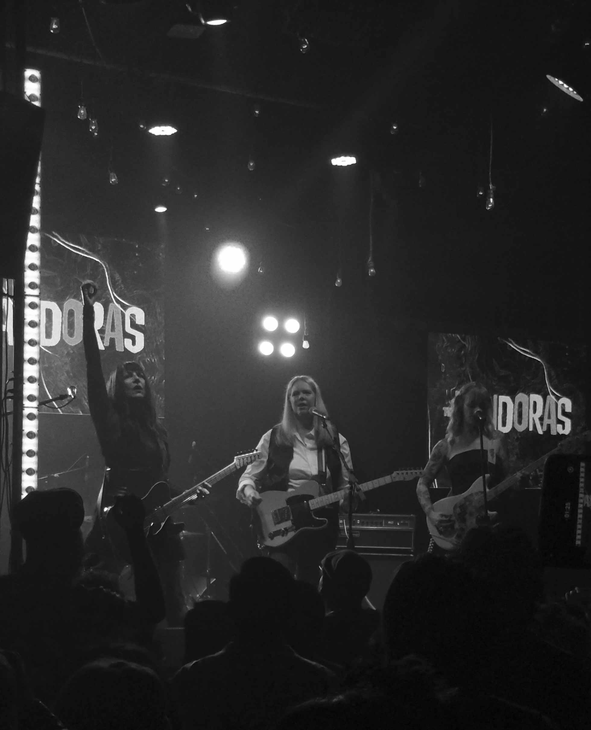 El garage rock de The Pandoras estalla en CDMX